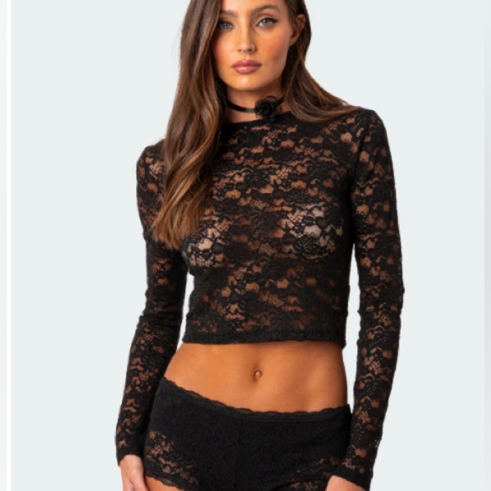 lace edikted top